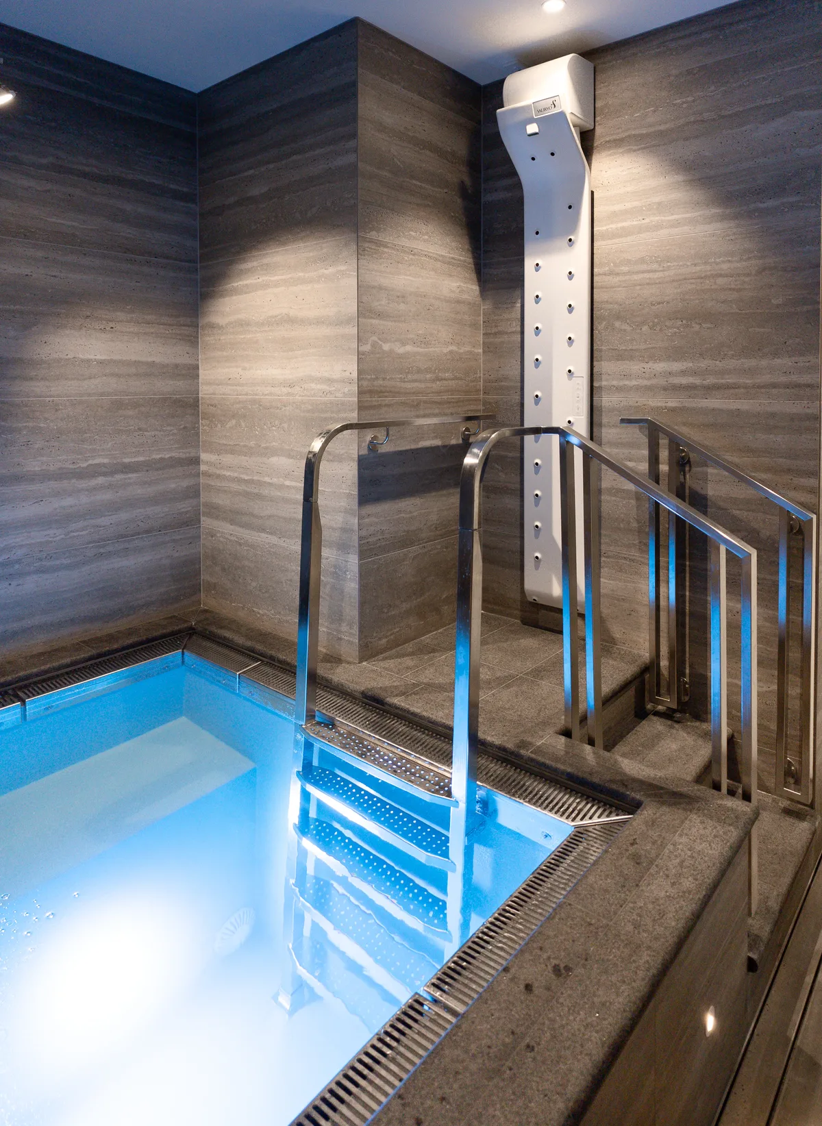 Cold plunge pools